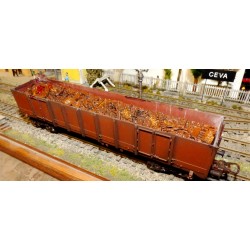 LOAD OF SCRAPS FERROUS FOR RAILWAY HIGH WAYS WAGON SCALE 1/87 H0 ART. 87302